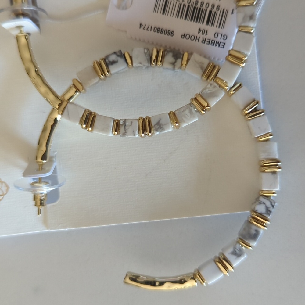 Kendra Scott earrings - Picture 3 of 4
